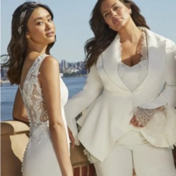 Wedding Dress Pronovias x Ashley Graham Season 2 - Harbour Wedding - Picture 4 of 6
